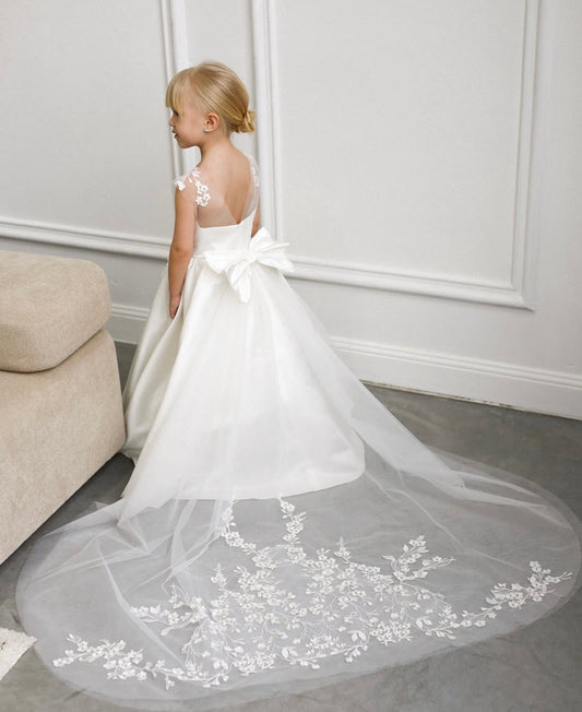 Comment habiller une petite fille pour un mariage en 2026 ?