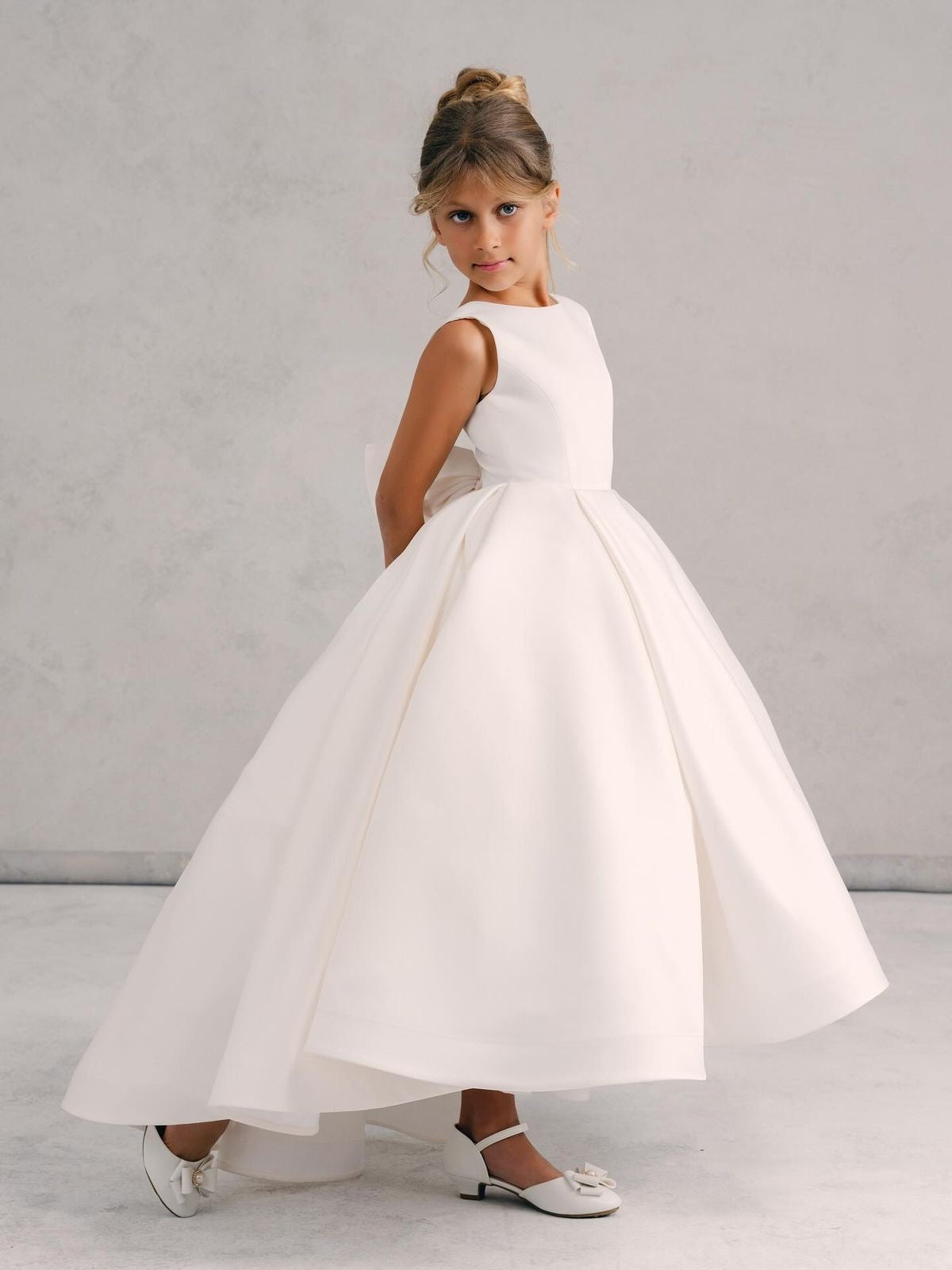 Robe mariage fille mikado ivoire hi-low — Mini Traîne & Grand Nœud | Rosa Blue Dresses
